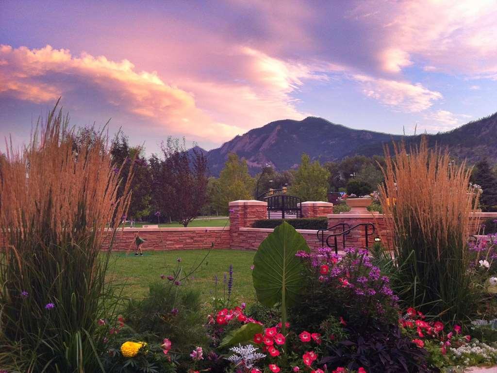 St Julien Hotel And Spa Boulder Exterior photo
